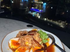 -Kub Kao Kub Pla (Terminal21)