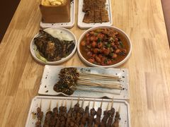 面包诱惑-大话小腰(鸟巢店)