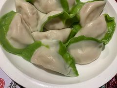 白菜黑毛猪肉馅水饺-关东小磨东北菜(上海长风大悦城店)