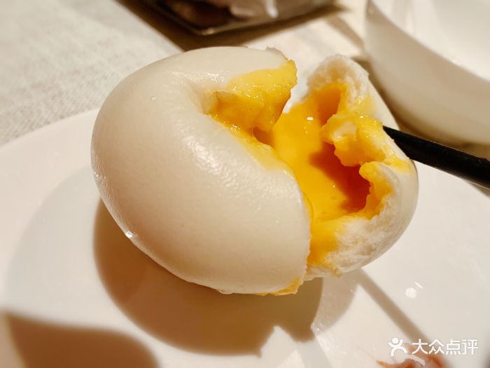 御宝轩(益丰外滩源店)奶皇流沙包图片
