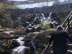 -大平台龙居瀑布旅游区