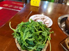 -岳记兴隆·青城腊排铜火锅(融创店)