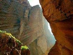 -天山神秘大峡谷