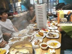 -蒙肥羊·酸汤潮牛·鲜牛肉火锅烤肉自助(岗顶店)