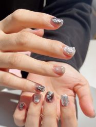 -丽心自助美甲美睫