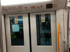 -常熟路(地铁站)