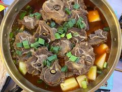 -云晓光头烧烤吧(川沙绿地店)