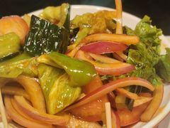 -宏姐串串香(宏伟路店)
