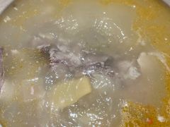 酸萝卜老鸭锅-gleeglee乐溢亦茶(合生汇店)