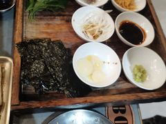 -围炉肉舍•炭烤活鳗•丹东海鲜烤肉(步行街店)