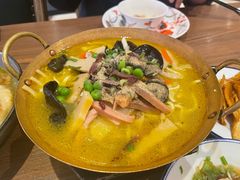 -穿越时尚餐厅(英武中路店)