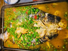 -探鱼·鲜青椒爽麻烤鱼(东城万达广场店)