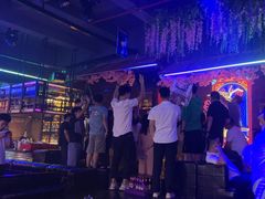 -喜鹊音乐酒馆(西街店)