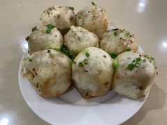-老西白点心店