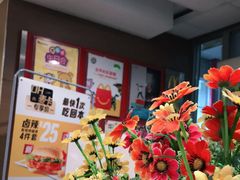 -麦当劳(轻轨曹杨路店)