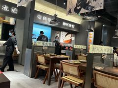 -张翻越·川渝冒菜·武汉黑鸭煲(城北万象城店)