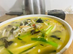 -栾味之香栾川本地菜(半山小巷店)