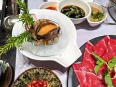 -红鼎豆捞·非遗鲍皇汤火锅(宝丰路店)