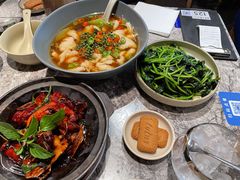 -鹿港小镇(霄云店)