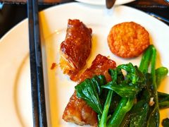 -大中华希尔顿酒店-念自助餐·海南美食·三文鱼
