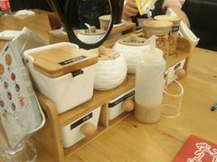 自助取餐区-雷门拉面·现熬骨汤(凯德来福士店)