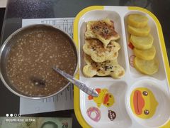 -爱月宝月嫂·育儿嫂