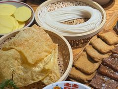 -猫爷的腔调·黔小馆(交大医学住宅区店)