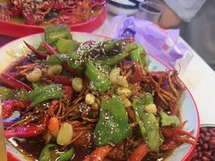 -海盗船. 龙虾烧烤. 酒馆