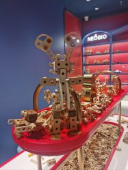 -奈尔宝家庭中心·亲子餐厅(北京东坝万达店)