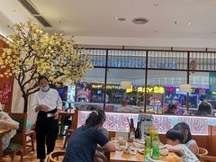 大堂-诚铭记·虾仁汤包·成都小吃(融创店)
