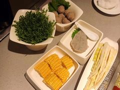 -海底捞火锅(杭州萧山宝龙广场店)