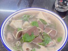 -田海鹰猪血汤(平东一街店)