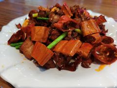 -东北人家铁锅炖(鞍山路店)