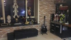 -Black Tattoo Studio