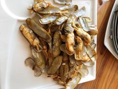 -地方名吃海鲜大馅蒸饺(北戴河店)