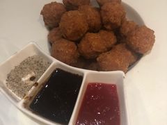 干炸小丸子-四季民福烤鸭店(王府井灯市口店)