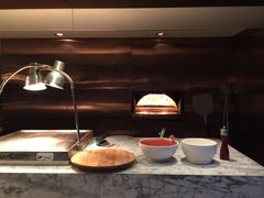 餐厅大堂-上海龙之梦万丽酒店