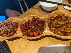 -隔壁老王·家常云南菜(花巷店)