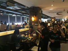 大堂-大头虾越式风味餐厅(光明广场店)