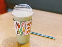 冰椰汁抹茶牛奶-HELLO 27 意面·沙拉·帕尼尼