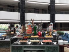 -OPEN開全日自助餐厅·西餐·海鲜(佛山希尔顿酒店)