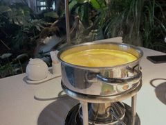 招牌花胶鸡煲汤底-最品火锅