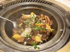 -锅当当铁锅炖烀饼王(长泰广场店)