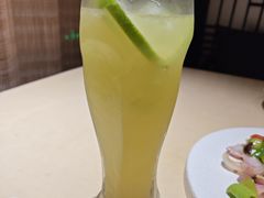 -余欢领鲜火锅(新街口店)