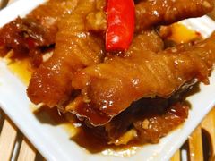 鼓蒜蒸凤爪-聚鲜港（五洞）牛肉自选火锅