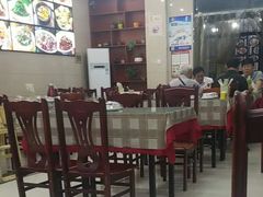 大堂-老陈饭店(黑石支路店)