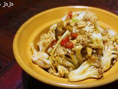油渣炒花菜-小铫鸡汤