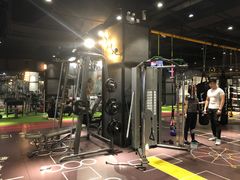 -VLines耀能运动24小时·月付制健身(京广桥店)