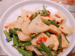 -山河屯铁锅炖(哈西站店)