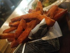-I HOLIC艾豪丽披萨(KKone店)